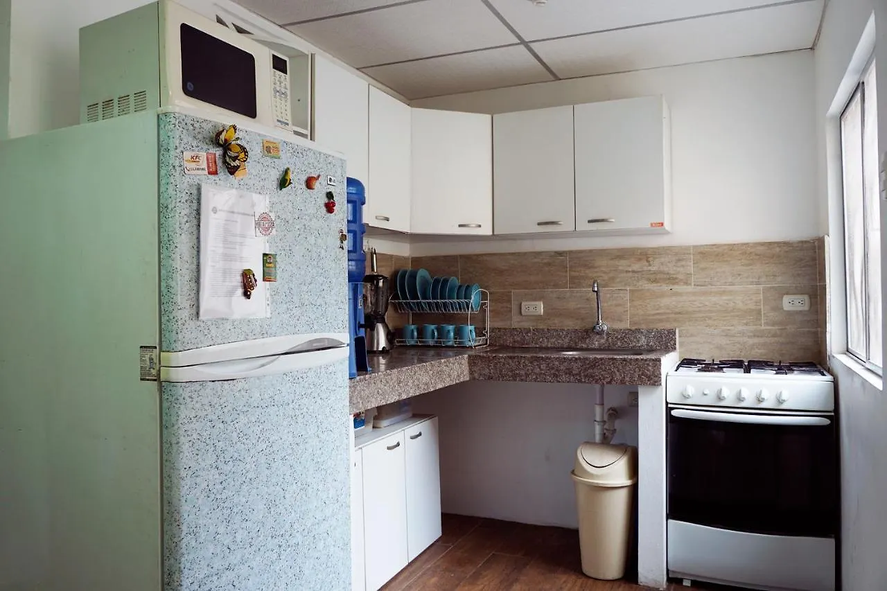 Casa Iwana Hostel Guayaquil Ecuador