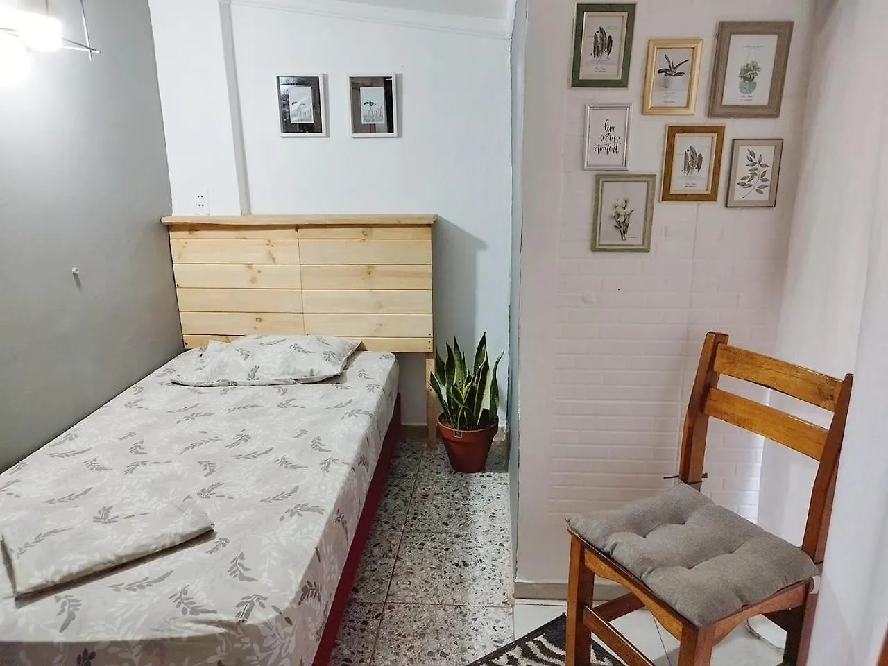 הוסטל גוויאקיל Casa Iwana